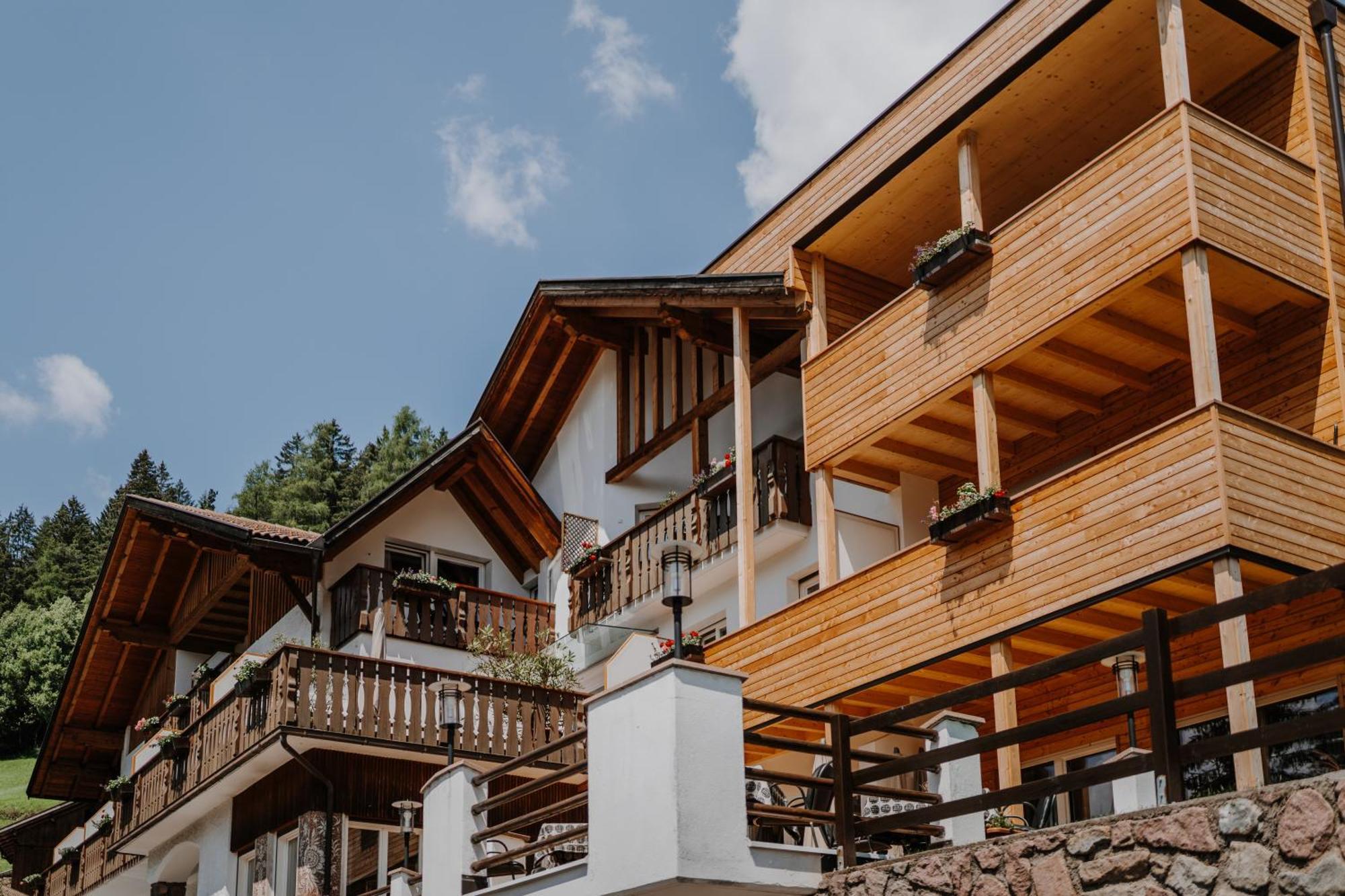 Hotel Berghaus Rosengarten Nova Levante Ngoại thất bức ảnh